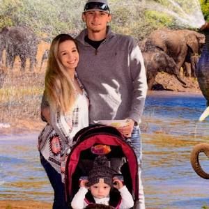 Meet your Posher, Taylor